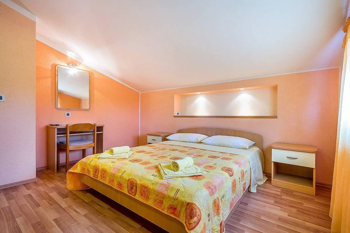 Apartments Nevija Medulin Croatia
