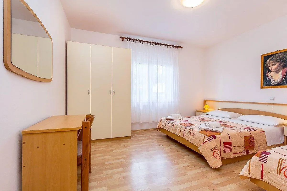 Apartments Nevija Medulin